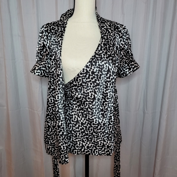 BCBGMaxazria polka-dot wrap shirt size medium - Picture 5 of 11